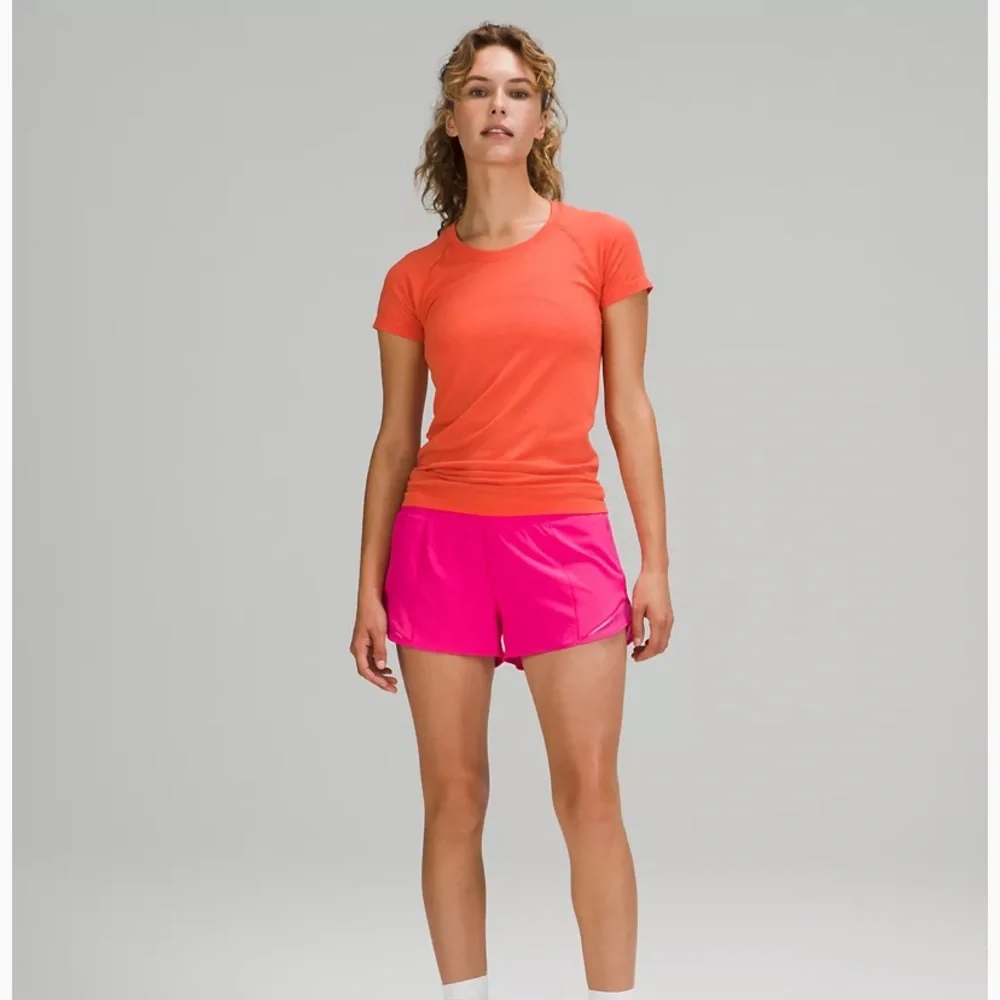 Lululemon Hotty Hot HR 2.5” * Sonic Pink - Picture 3 of 5